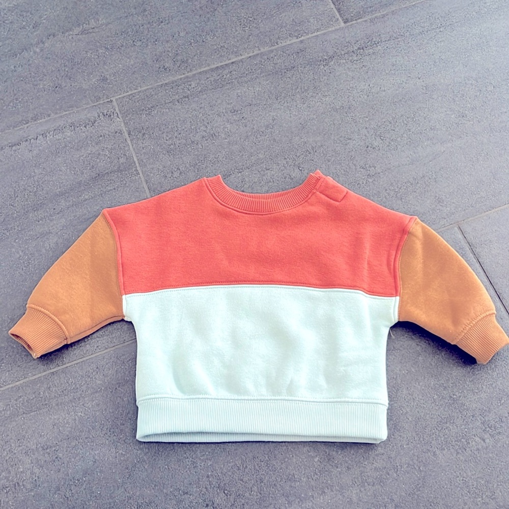 NWOT Little Co by Lauren Conrad Sweatshirt - Size NB